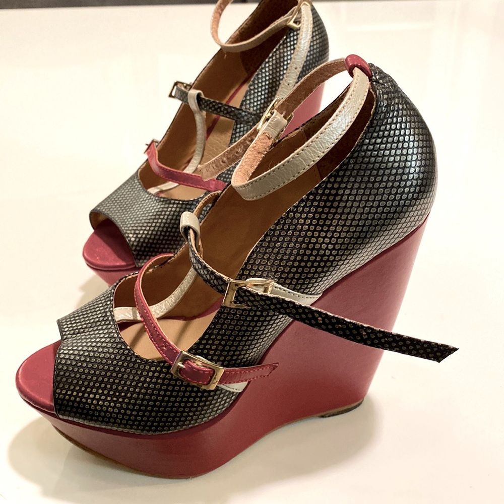 Djandro Heels
